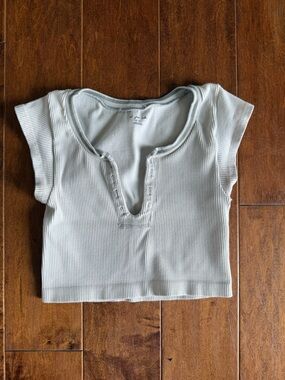 Urban Outfitters Ribbed Crop Henley in Light Gray